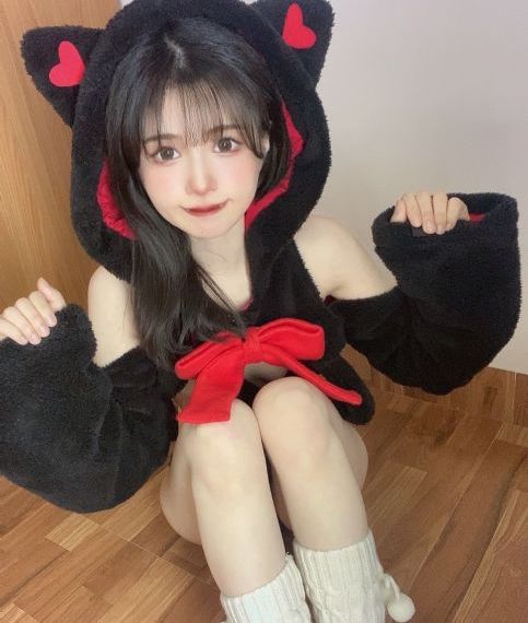 丫鬟双乳伺候泄欲_字幕高清版在线观看